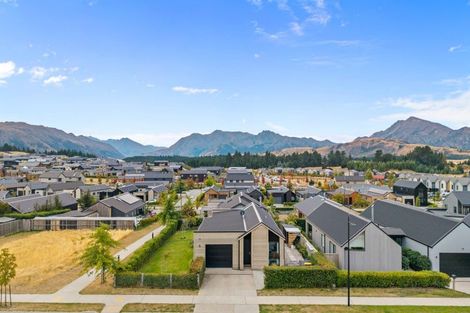 Photo of property in 20 Mount Nicholas Avenue, Wanaka, 9305