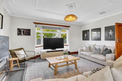 Photo of property in 215 Riverslea Road South, Akina, Hastings, 4122