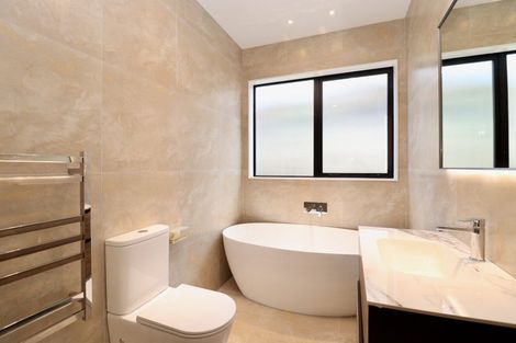 Photo of property in 236 Park Estate Road, Rosehill, Papakura, 2113