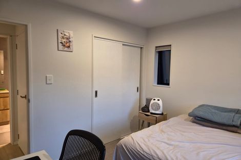 Photo of property in 29a Fruitvale Road, New Lynn, Auckland, 0600