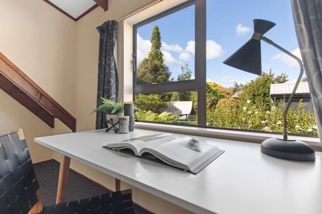 Photo of property in 76 Iles Road, Lynmore, Rotorua, 3010