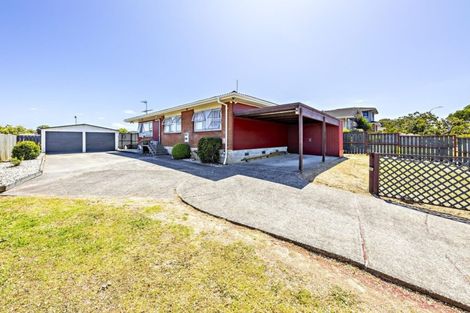 Photo of property in 175 Mahia Road, Wattle Downs, Auckland, 2103