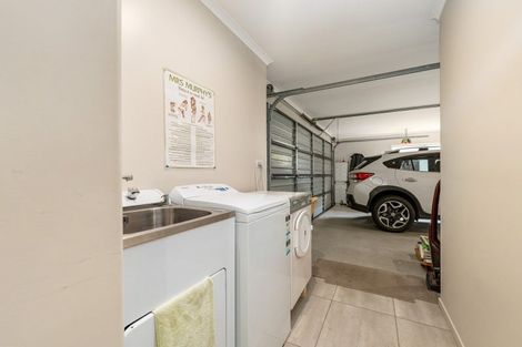 Photo of property in 10 Lancewood Avenue, Feilding, 4702