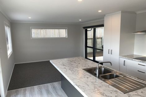 Photo of property in 8 Melonette Way, Ohauiti, Tauranga, 3112