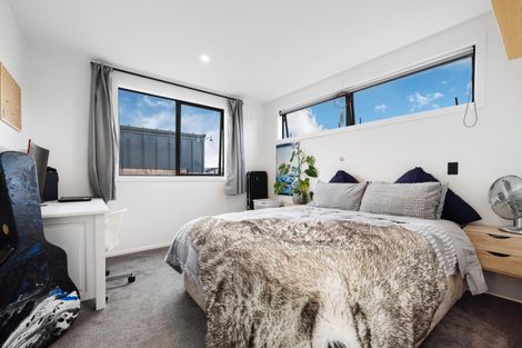 Photo of property in 5 Peterculter Drive, Wanaka, 9305