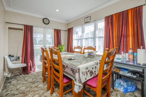 Photo of property in 33 Bunnythorpe Road, Papakura, 2110