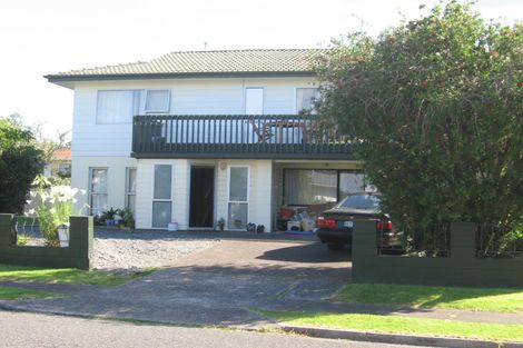 Photo of property in 6 Raupapa Street, Northcote, Auckland, 0627