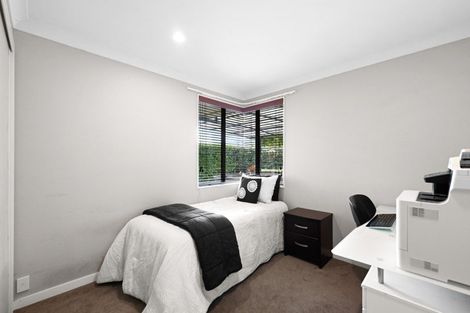 Photo of property in 3 Highgrove Drive, Grandview Heights, Hamilton, 3200