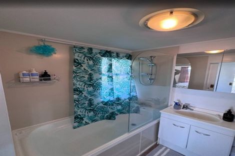 Photo of property in Melksham Towers, 904/131 Brougham Street, Mount Victoria, Wellington, 6011