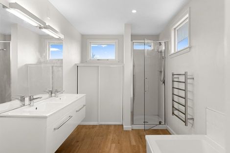 Photo of property in 9 Grassmere Street, Papanui, Christchurch, 8052