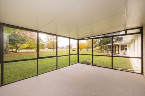 Photo of property in 660b Roberts Line, Kelvin Grove, Palmerston North, 4470