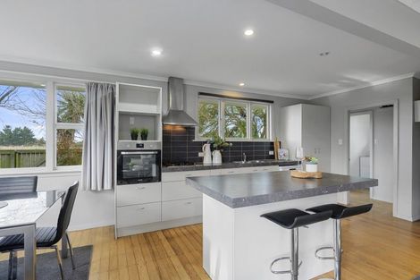 Photo of property in 19 Esk Place, Aranui, Christchurch, 8061