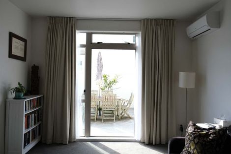 Photo of property in Henry Walton Flats, 8/2 Upper Queen Street, Auckland Central, Auckland, 1010