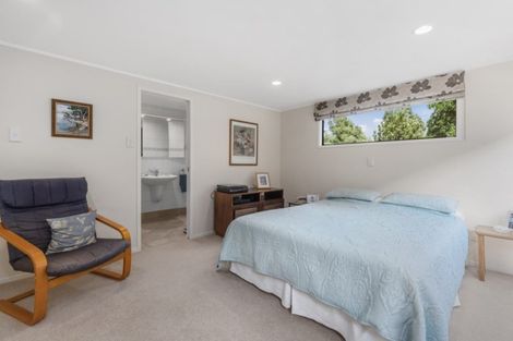 Photo of property in 22 Moorgreen Heights, Torbay, Auckland, 0630