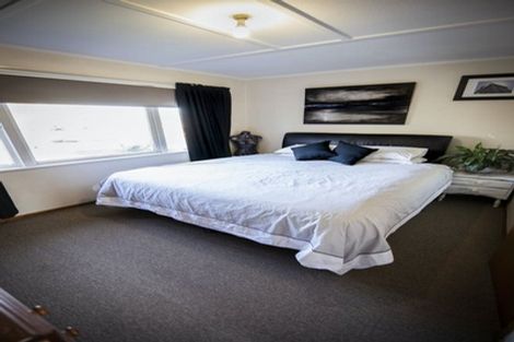 Photo of property in 15 Palmerston Road, Havelock North, 4130