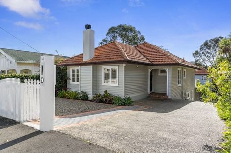 Photo of property in 34 Hastings Parade, Devonport, Auckland, 0624
