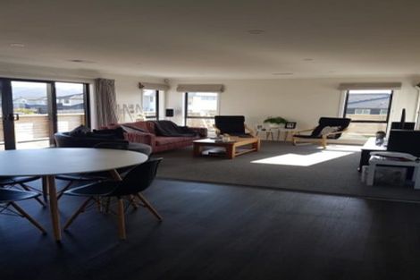 Photo of property in 42 Margaret Shields Avenue, Aotea, Porirua, 5024