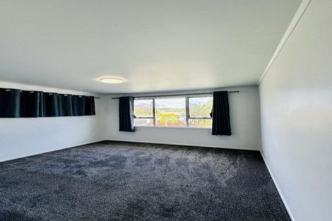 Photo of property in 48 Glynnbrooke Street, Te Atatu South, Auckland, 0610