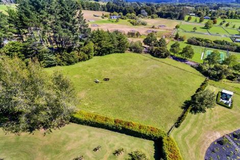 Photo of property in 132 Mahoenui Valley Road, Coatesville, 0793