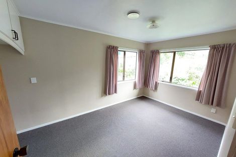 Photo of property in 8 Lowtherhurst Road, Massey, Auckland, 0614