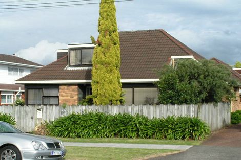 Photo of property in 1/12 Jutland Road, Hauraki, Auckland, 0622