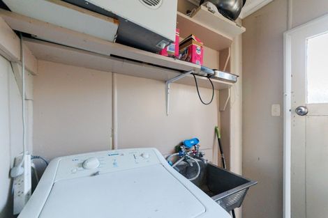 Photo of property in 7 Renfrew Place, Highbury, Palmerston North, 4412