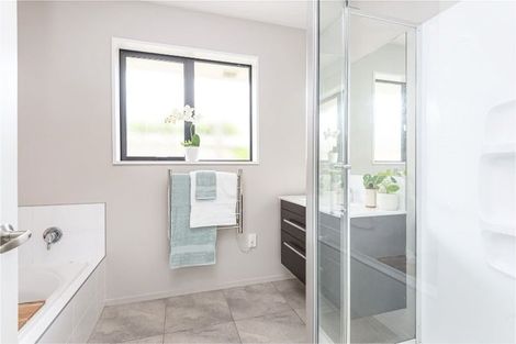 Photo of property in 17 Ashboult Street, Halswell, Christchurch, 8025