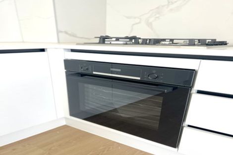 Photo of property in 1a Wren Place, Unsworth Heights, Auckland, 0632