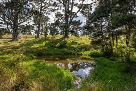 Photo of property in 15 Elmore Road, Paremoremo, Auckland, 0793