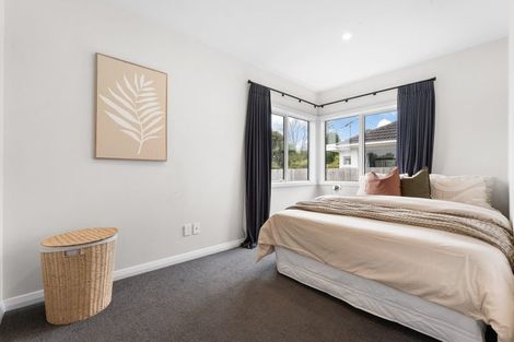 Photo of property in 22 Taikata Road, Te Atatu Peninsula, Auckland, 0610