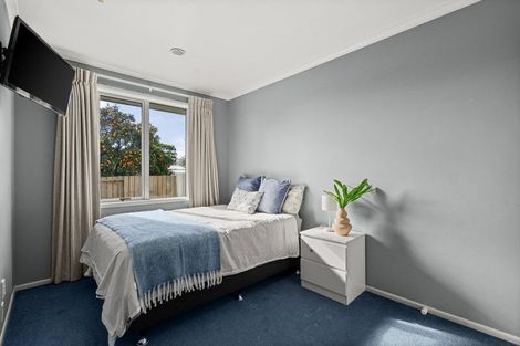 Photo of property in 15a Queen Road, Bellevue, Tauranga, 3110