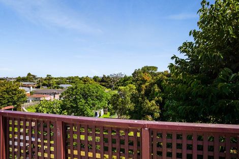 Photo of property in 10a Cowling Road, Hurdon, New Plymouth, 4310