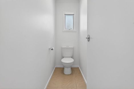 Photo of property in 10 Wairua Place, Pukekohe, 2120