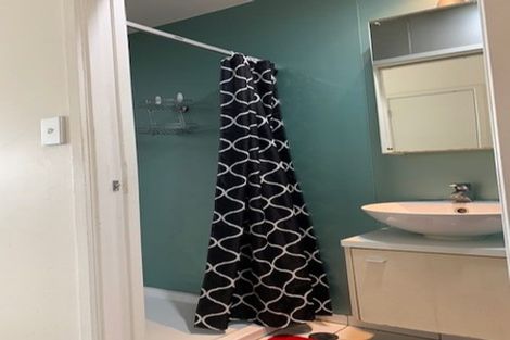 Photo of property in Alpha Apartments, 608/17 Vogel Lane, Auckland Central, Auckland, 1010
