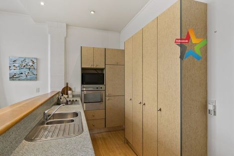 Photo of property in 10/37 Majoribanks Street, Mount Victoria, Wellington, 6011