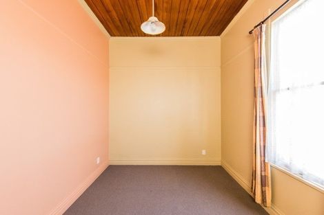 Photo of property in 36 Tawa Street, Gonville, Whanganui, 4501