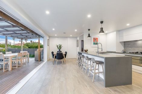 Photo of property in 4 Benghazi Road, Panmure, Auckland, 1072