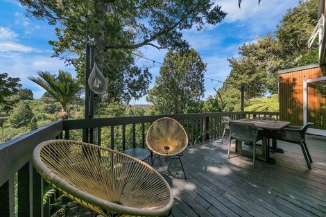 Photo of property in 186c Woodlands Park Road, Titirangi, Auckland, 0604