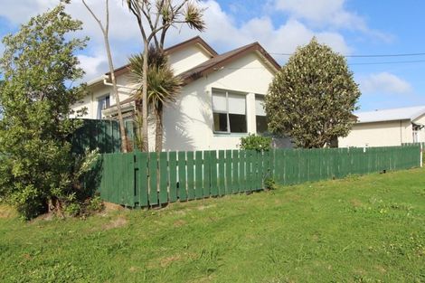 Photo of property in 41 Seafront Road, Castlecliff, Whanganui, 4501