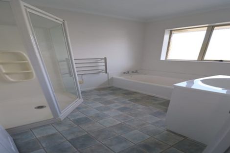 Photo of property in 8 Covent Drive, Stoke, Nelson, 7011