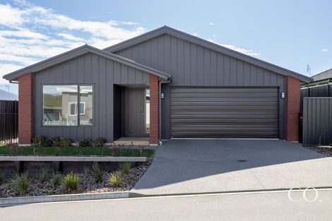 Photo of property in 22 Pioneer Crescent, Omokoroa, 3114