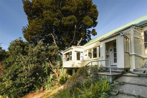 Photo of property in 37 Garfield Avenue, Roslyn, Dunedin, 9010