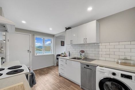 Photo of property in 49 Pembroke Road, Northland, Wellington, 6012