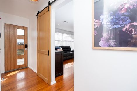 Photo of property in 11 Garnett Avenue, Forest Lake, Hamilton, 3200