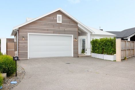 Photo of property in 10 Astelia Lane, Papamoa Beach, Papamoa, 3118