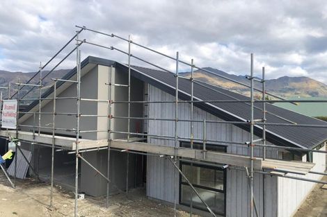 Photo of property in 28 Clearview Street, Wanaka, 9305