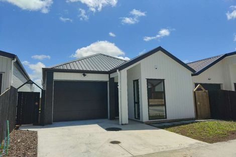 Photo of property in 32b Biokovo Street, Massey, Auckland, 0614