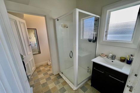 Photo of property in 7 Queens Parade, Devonport, Auckland, 0624