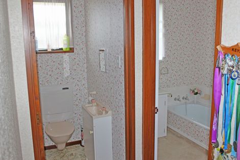 Photo of property in 6a Stuart Street, Holmes Hill, Oamaru, 9401