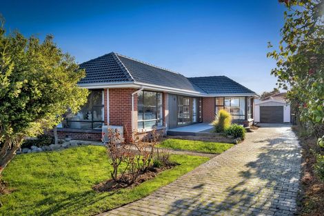 Photo of property in 3 Glenrowan Avenue, Avondale, Christchurch, 8061